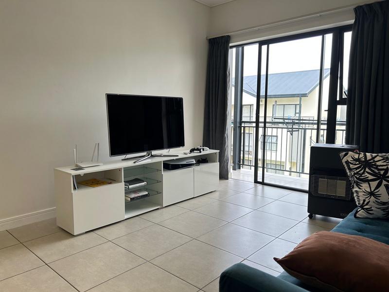 1 Bedroom Property for Sale in Sandown Western Cape